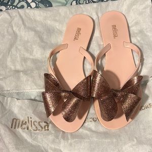Melissa Thong, Harmonic Bow Sandals in Women size 6